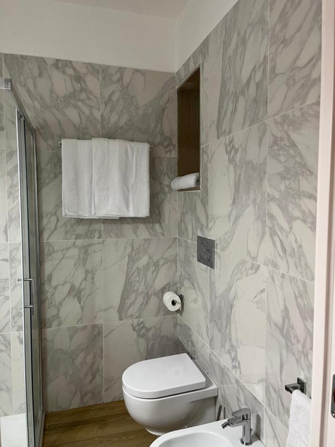 Suite Murat Bari Exterior photo